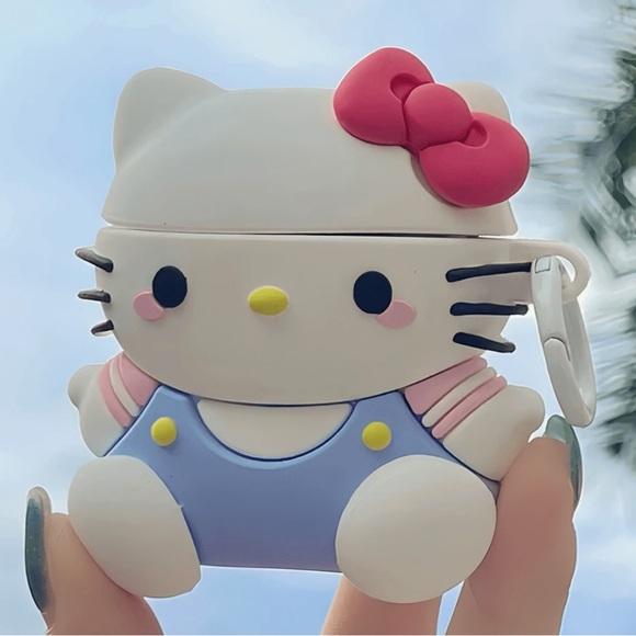 Meet your Posher, Lucia - Picture 1 of 1